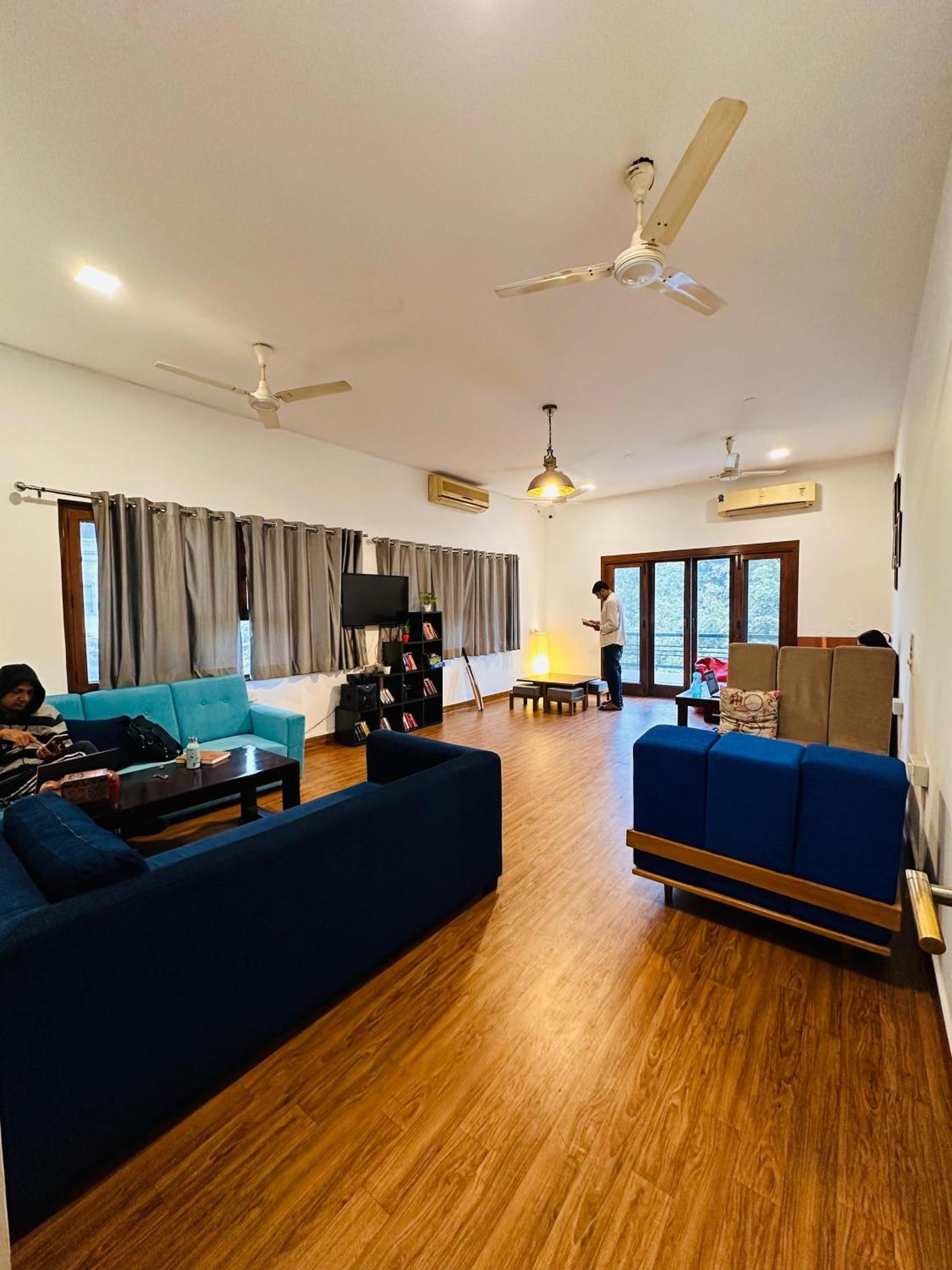 A Sleepy Fox Hostel New Delhi Luaran gambar