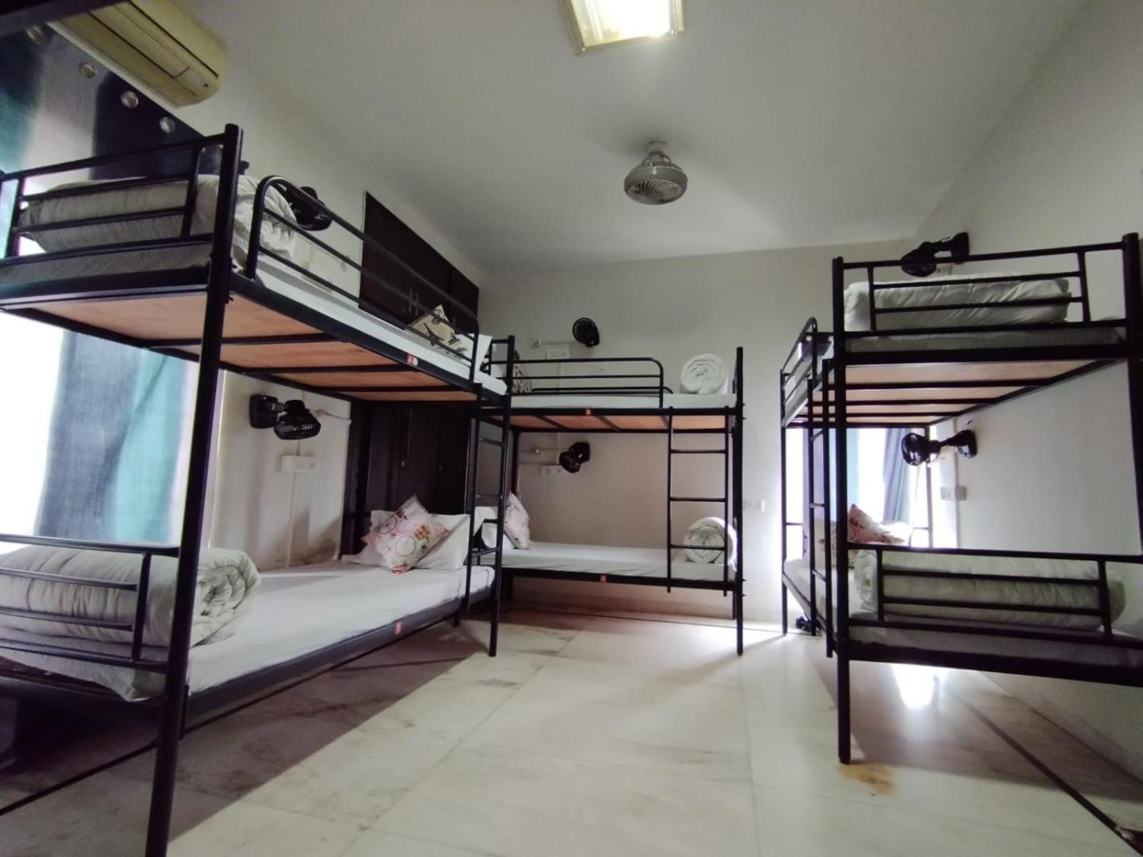 A Sleepy Fox Hostel New Delhi Luaran gambar